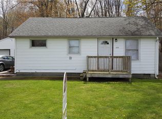 5232 Lake Rd W, Ashtabula, OH 44004