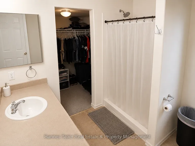 2153 Gilpin Ave — Photo 21