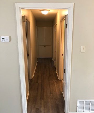 4th image of 403 Avalon St