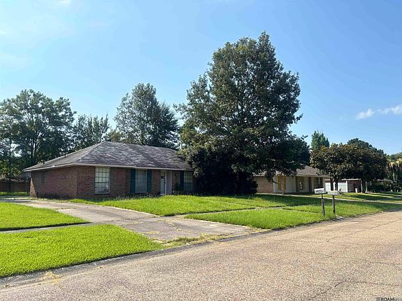 4th image of 10806 Timberlane Ave