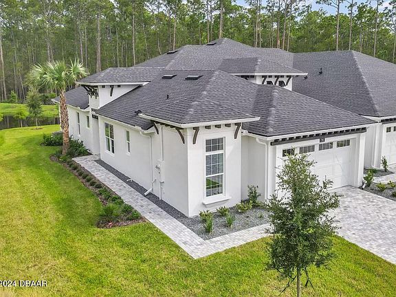 2nd image of 5 Regency Dr