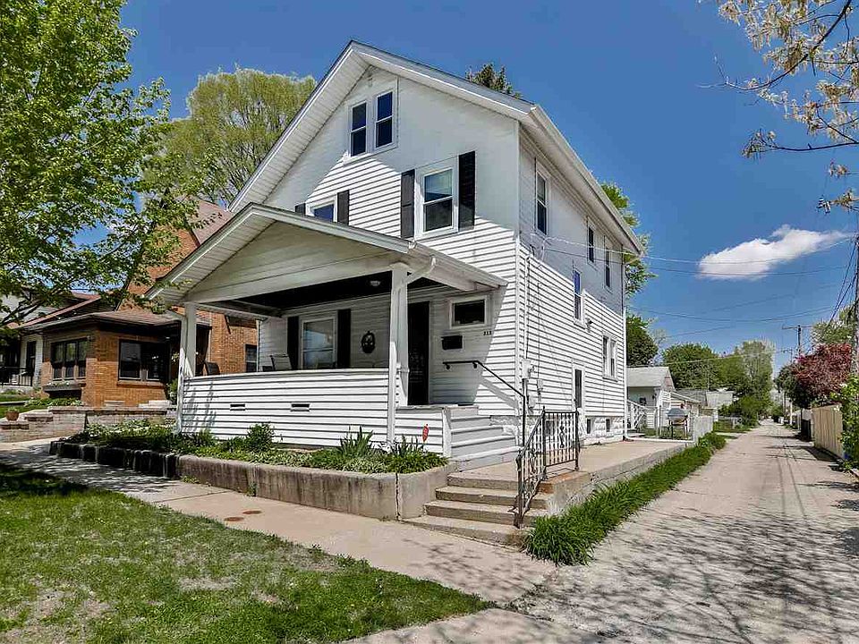 1st image of 315 Sheridan St