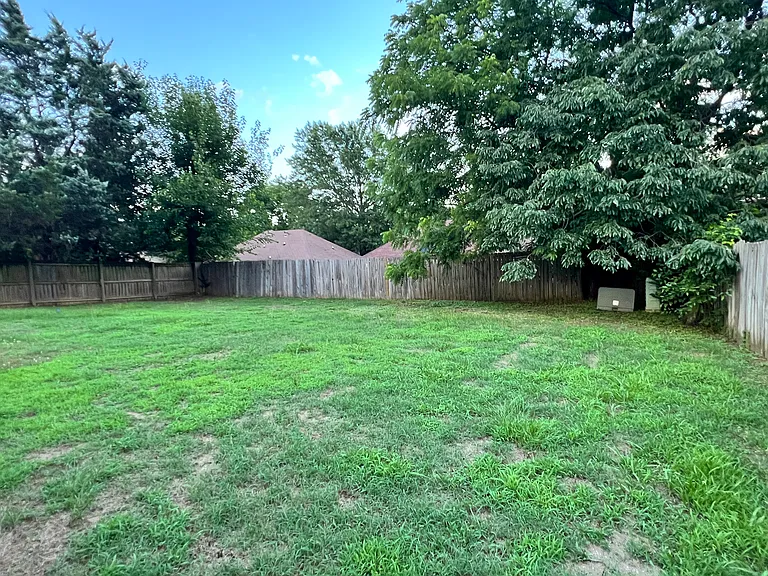 2250 Remington Rd — Photo 21