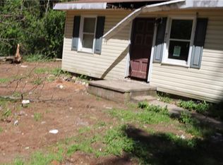 6186 Club Dr, Lithonia, GA 30058