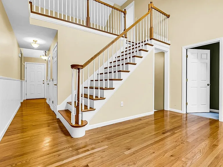 8 Paxton Ct #8 — Photo 23
