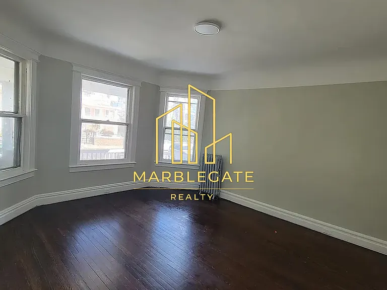 917 S 17th St #11 — Photo 7