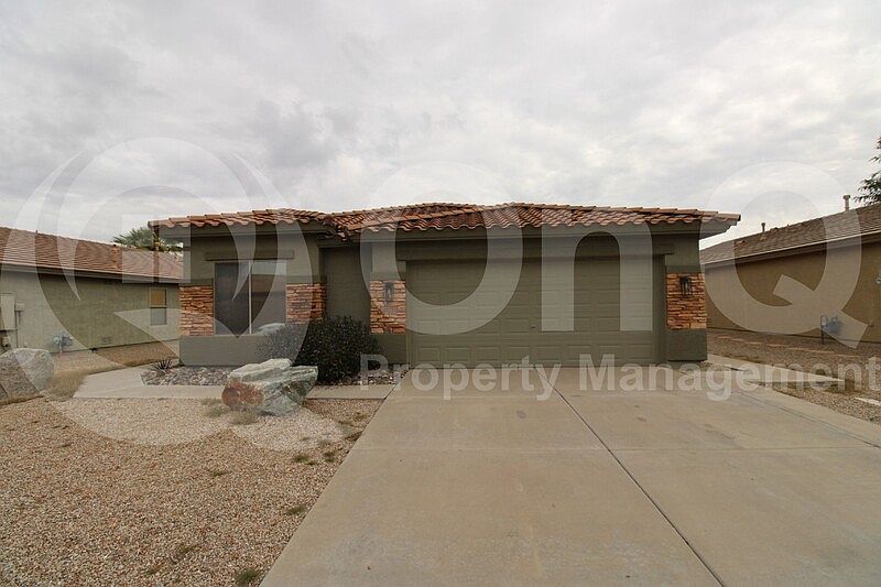 1st image of 22271 N Bishop Dr