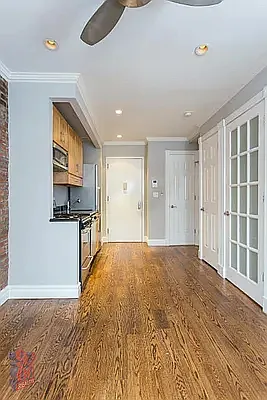 Rented by REAL New York | media 19