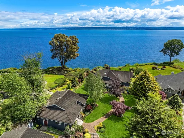 23250 Jefferson Point Road NE, Kingston, WA 98346