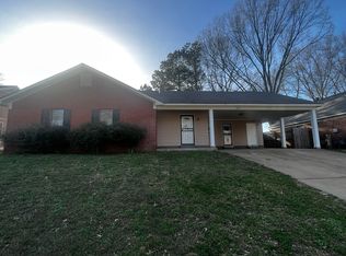 3827 Caravel Dr, Memphis, TN 38115