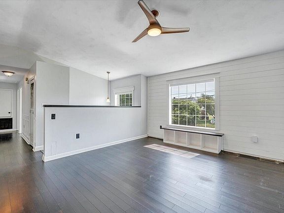 5th image of 2107 Mill Ln