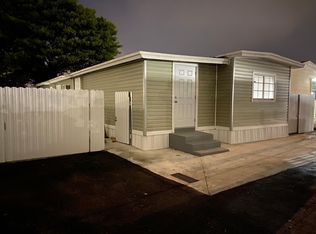 1122 SW 127th Ct, Miami, FL 33184