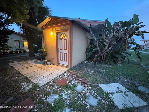 2910 Riverview Dr #B, Melbourne, FL 32901
