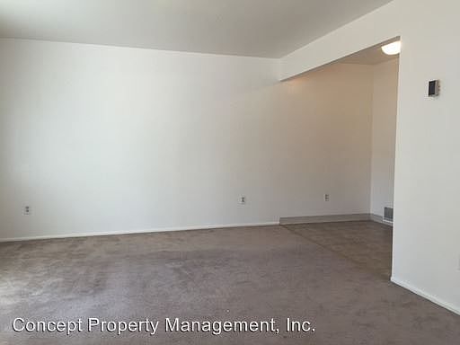 2nd image of 1121 E 500 S APT 18