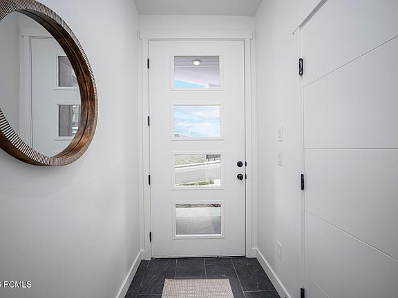 3rd image of 2053 W Pinnacle Ln #G4