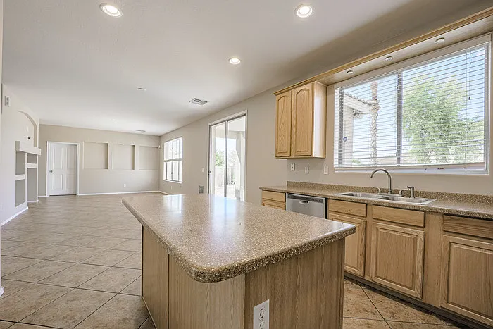 2516 W Saint Kateri Dr — Photo 13