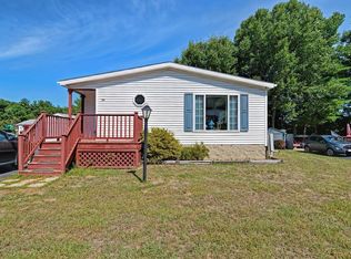 36 Deer Run, Brookfield, MA 01506