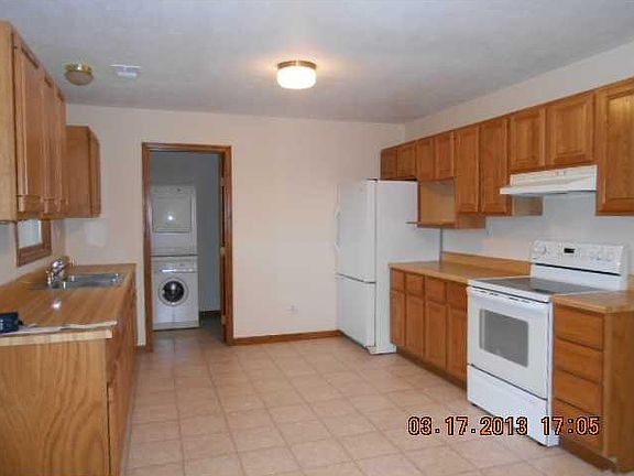 3rd image of 10762 E County Road 450 N