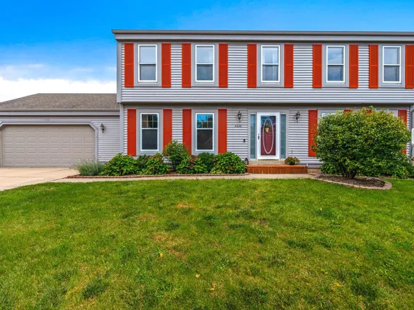 2226 Stony Ridge DRIVE, Waukesha, WI 53189