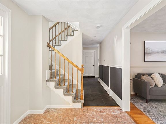 4th image of 12 Campmeeting Rd