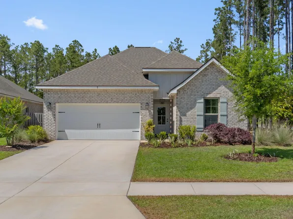 8 Cozy Cv, Freeport, FL 32439