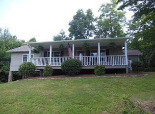 325 Laurel Brook Dr, Glade Valley, NC 28627