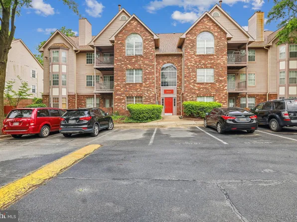 9704 Lake Pointe Ct APT 304, Upper Marlboro, MD 20774