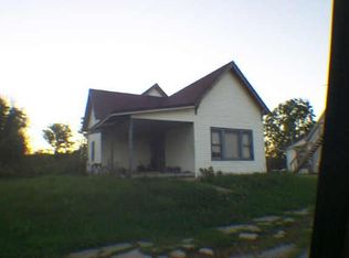 214 N Main St, North Salem, IN 46165