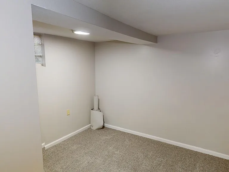 5312 Glenwood Avenue — Photo 13