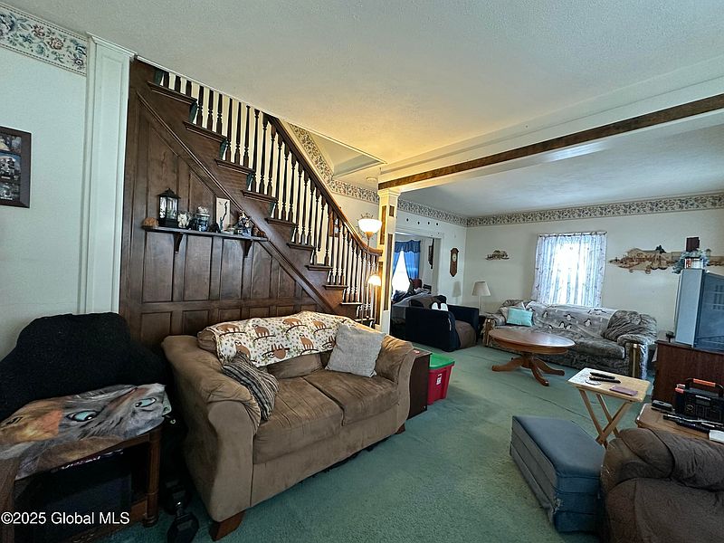 5th image of 13 Darwin Avenue