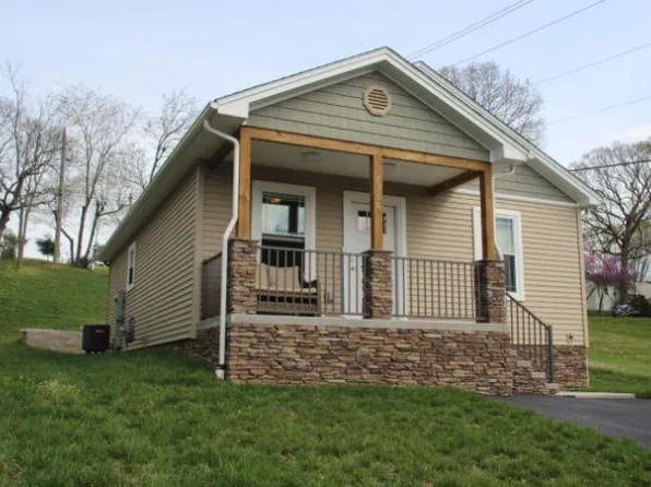 1314 4th St, Radford, VA 24141