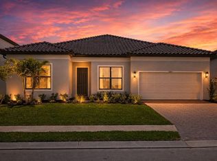 16211 Hidden Oak Loop, Lakewood Ranch, FL 34211
