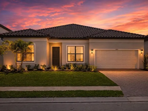 16211 Hidden Oak Loop, Lakewood Ranch, FL 34211