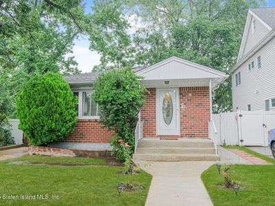 67 Archwood Ave, Staten Island, NY, 10312