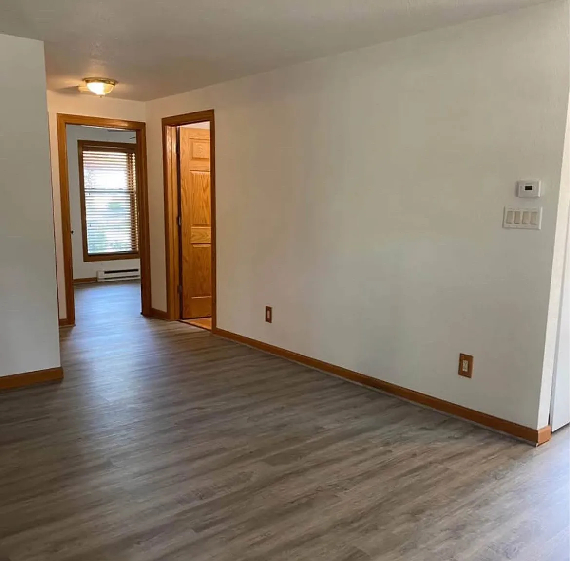 2 bed, 744 sqft, $1,100 — Photo 3