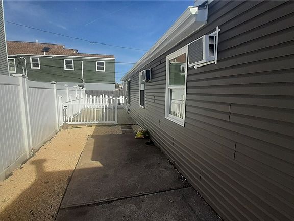 5th image of 38 Lexington Walk