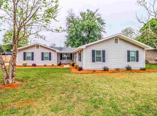 105 Somerset Dr, Warner Robins, GA 31088