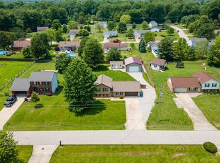 2419 Gatetree Ln, Batavia, OH 45103