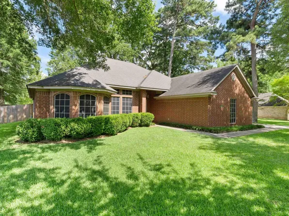 6304 Willowcreek Cir, Texarkana, TX 75503