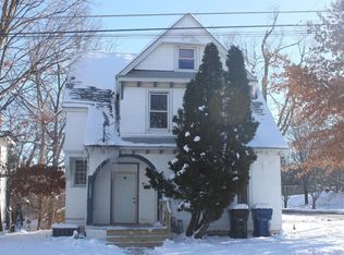 1603 Arlington Ave, Davenport, IA 52803