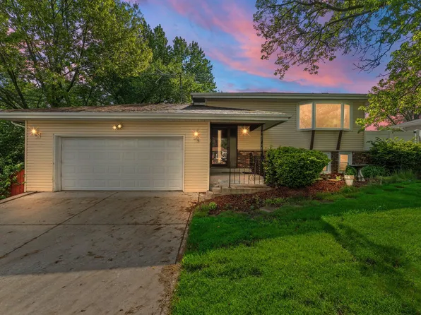 2547 Laurel Ct, Dyer, IN 46311