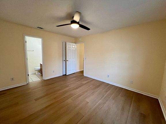 5th image of 429 Jonquil Ct