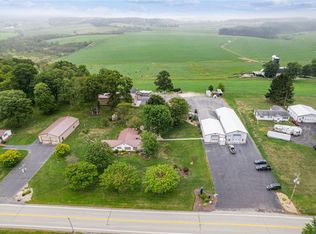 1951 New Centerville Rd, Somerset, PA 15501