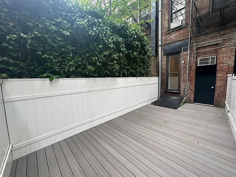35 Carmine St #18 — Photo 3