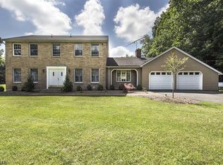 125 South St, Andover, NJ 07821