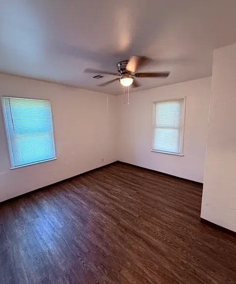 217 W Marshall Dr — Photo 9