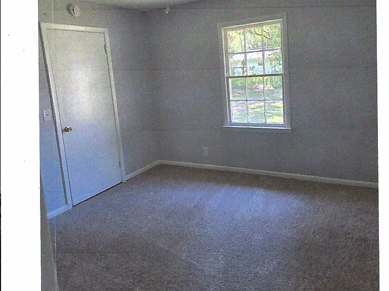 129 Wasp Dr — Photo 3