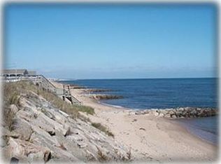 58 Sea St #1, Dennis Pt, MA 02639