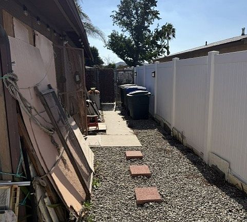 3rd image of 596 San Pasquel St