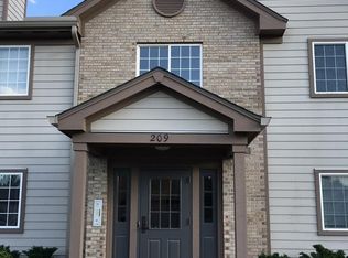 209 Faulkner Ct, Carmel, IN 46032
